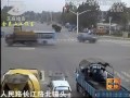 Šílené bouračky v Číně video online