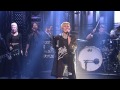 Miley Cyrus - Wrecking Ball živě na SNL video online